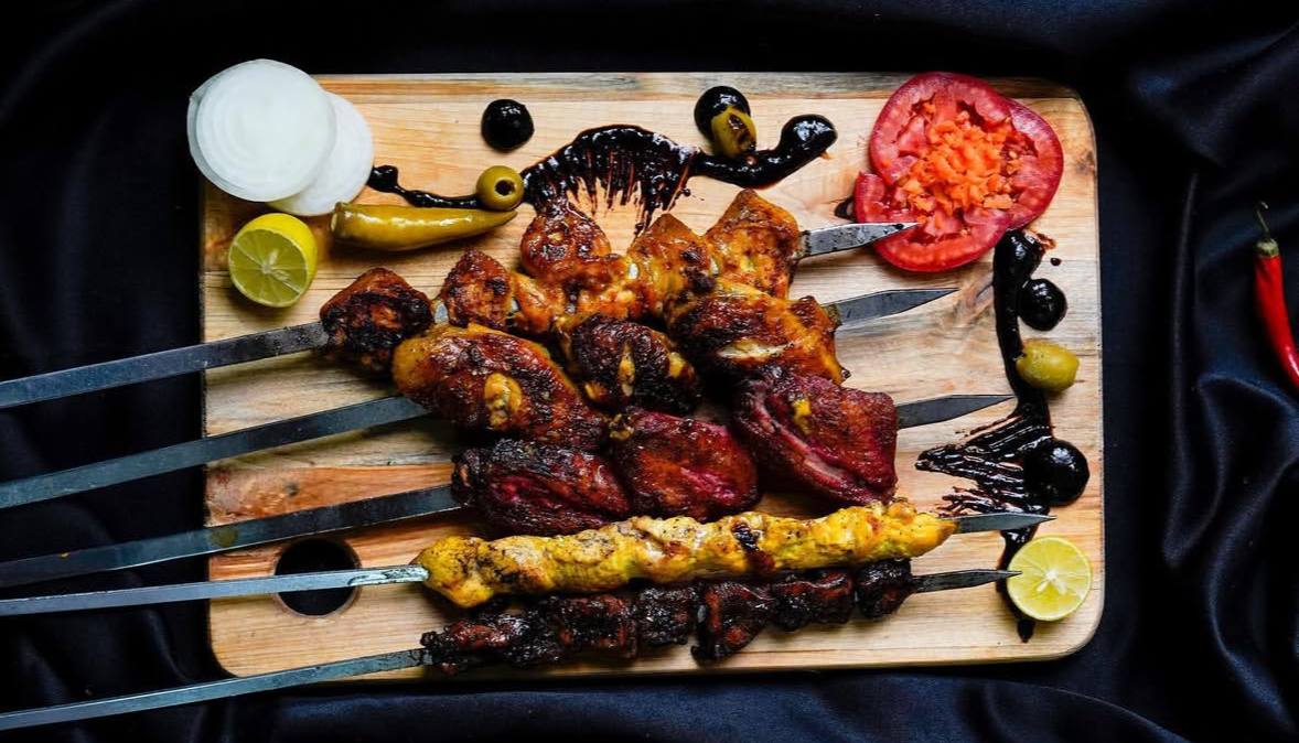 کبابی علیرضا در اردبیل